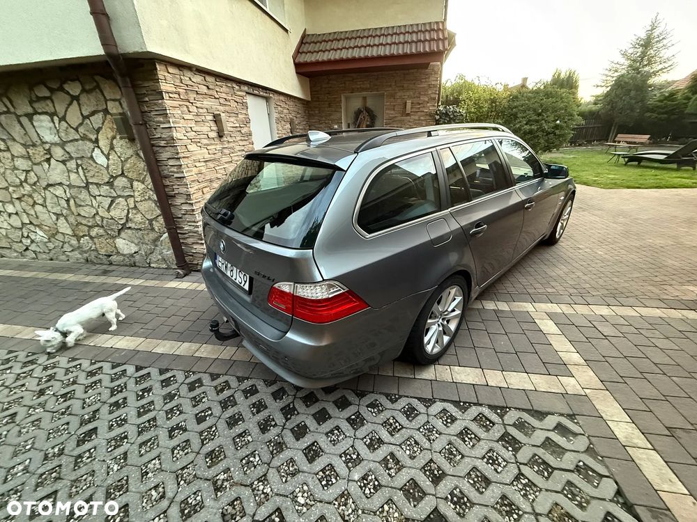 BMW Seria 5 530d xDrive - 4
