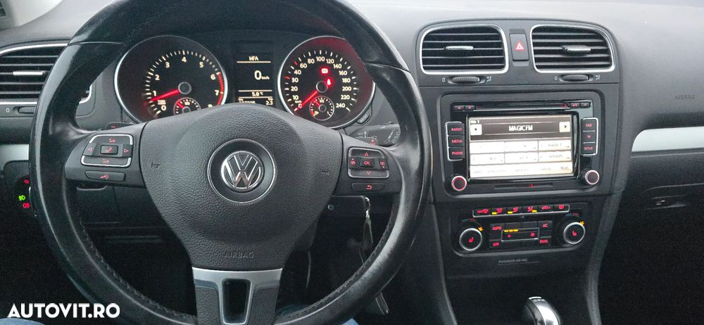 Volkswagen Golf 1.4 TSI BlueMotion Technology DSG Highline - 17