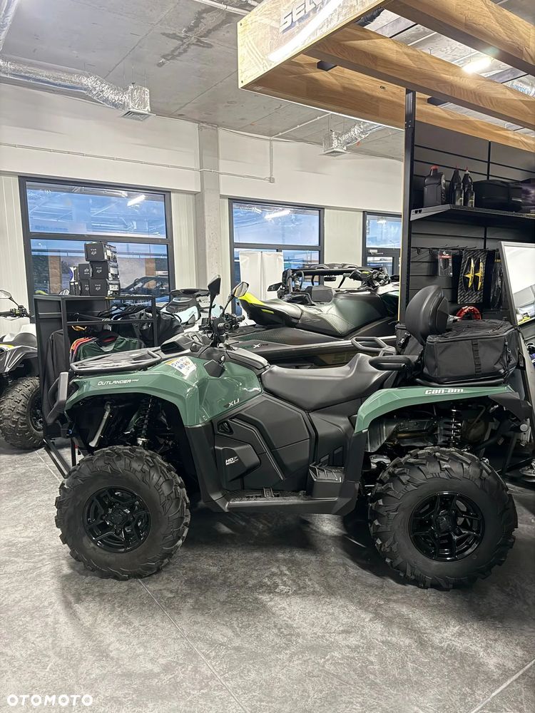 Can-Am Outlander Max - 4