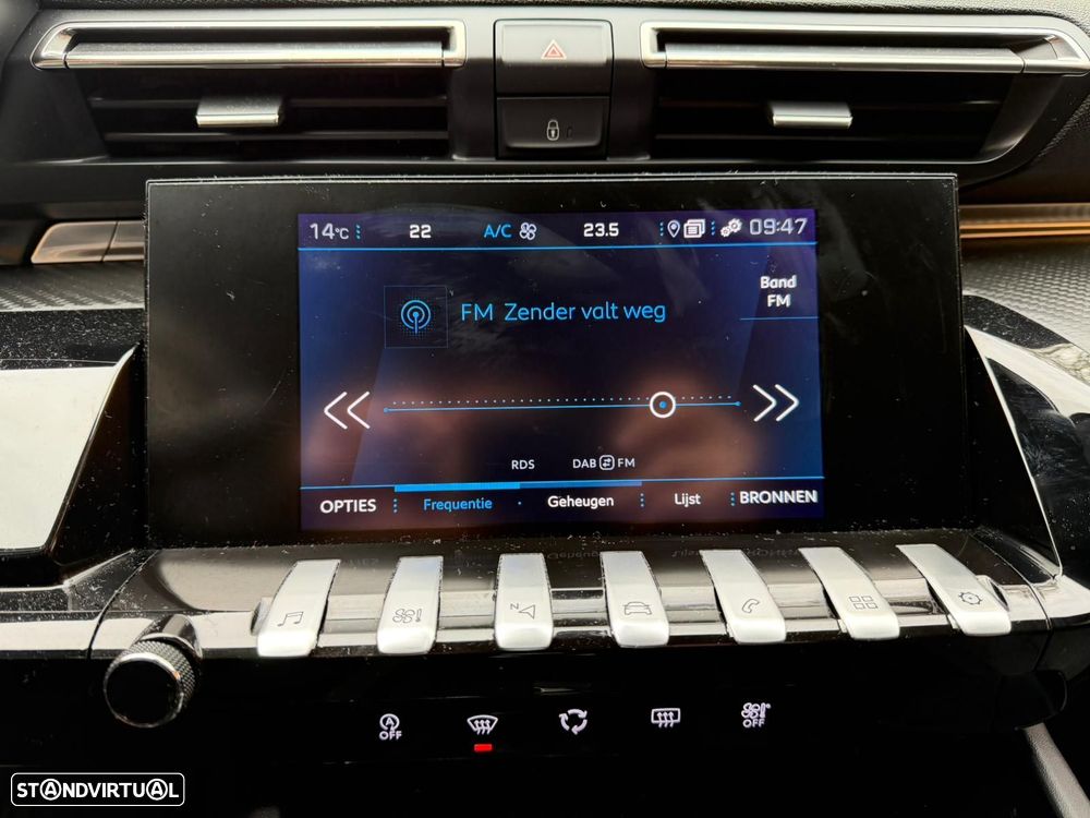 Peugeot 508 SW - 25