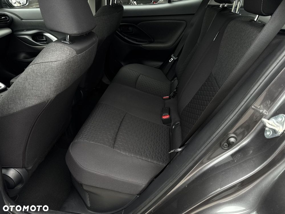 Toyota Yaris Cross Hybrid 1.5 Comfort - 32