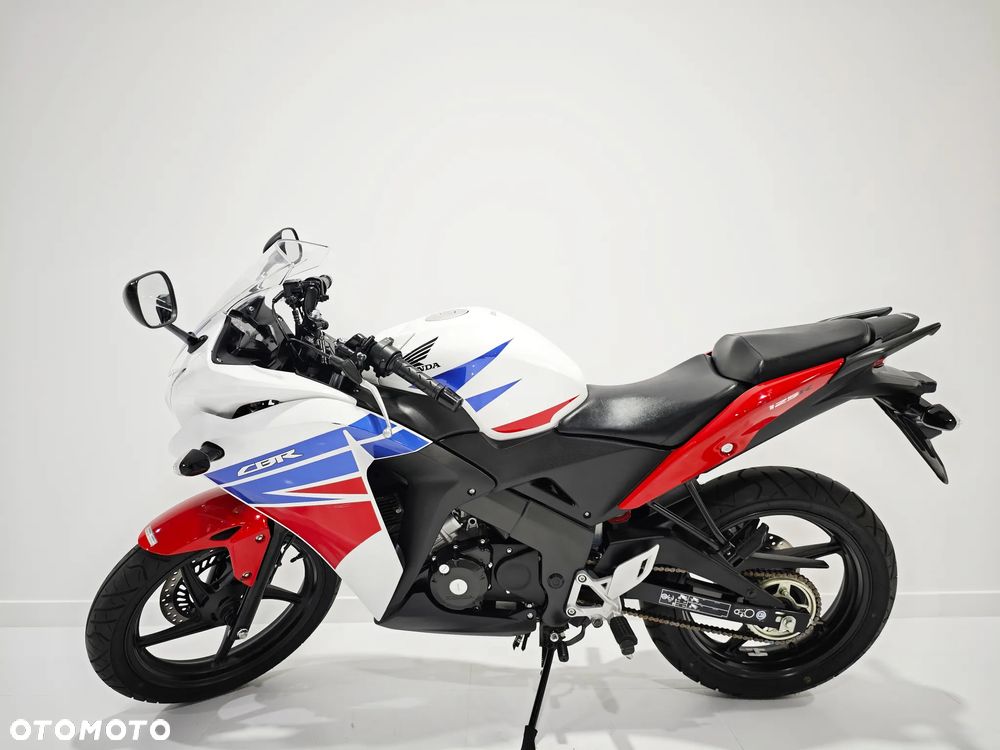 Honda CBR - 4
