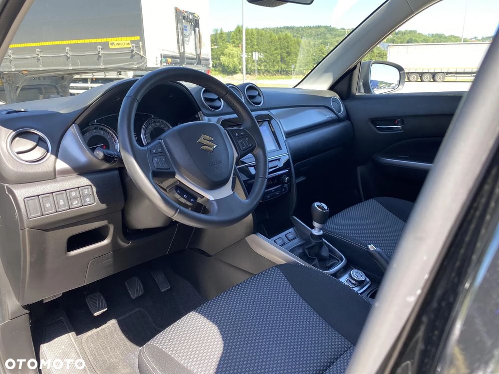 Suzuki Vitara 1.4 Boosterjet SHVS Premium 4WD - 10