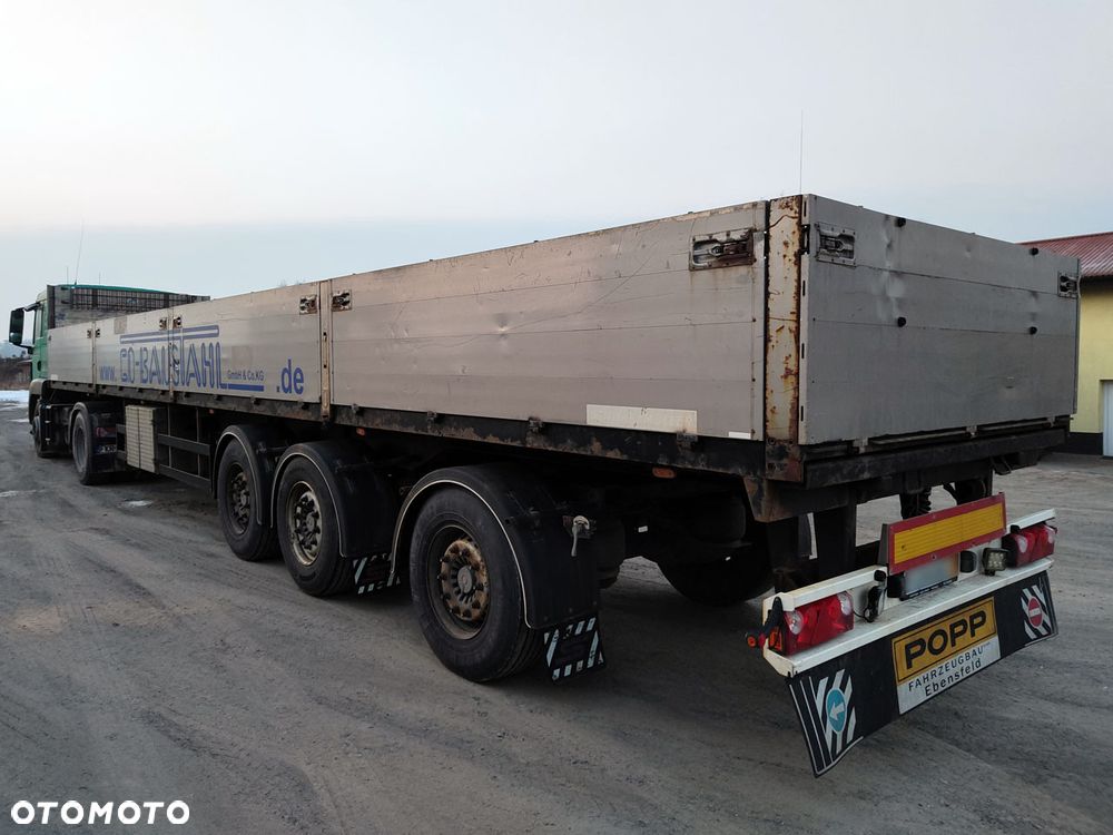 Schwarzmuller J903 - 3