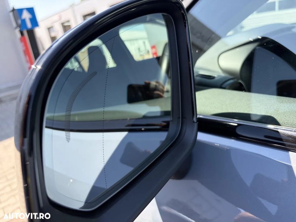 Volvo XC 40 - 35
