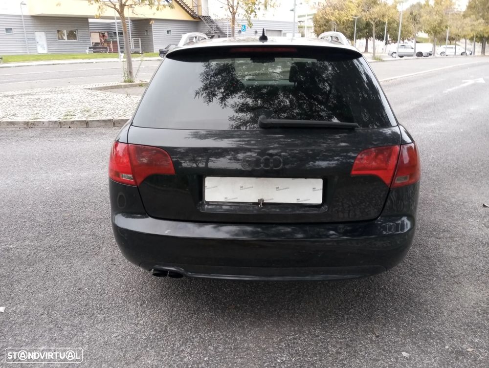 Audi A4 Avant 2.0 TDI S-line - 8