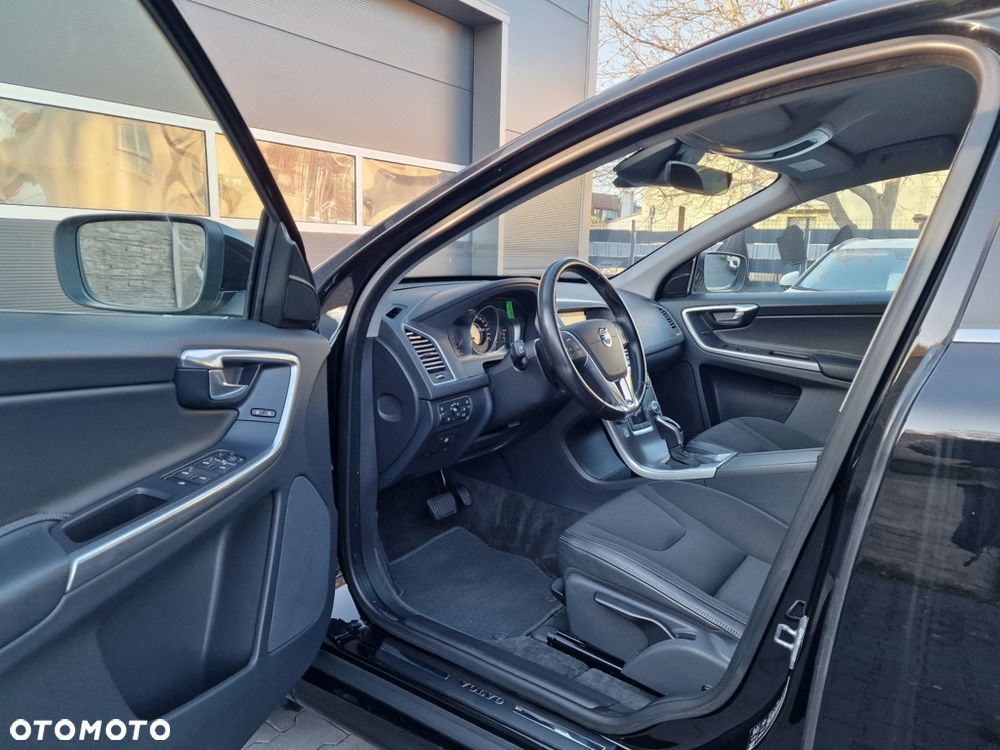 Volvo XC 60 D4 Drive-E Summum - 11