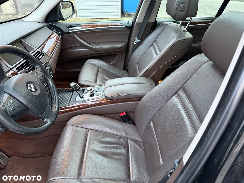 BMW X5 3.0si xDrive - 10