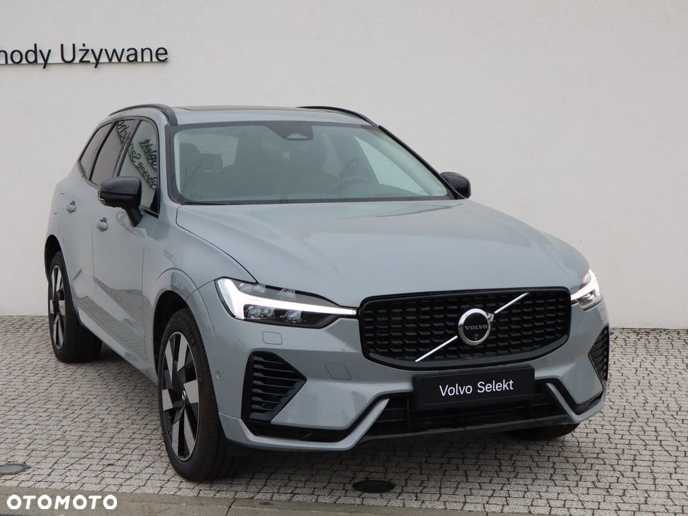 Volvo XC 60 T8 Plug-In Hybrid AWD Ultimate Dark - 10
