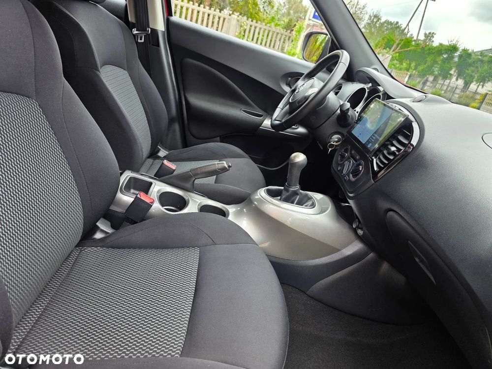 Nissan Juke 1.6 Visia - 27