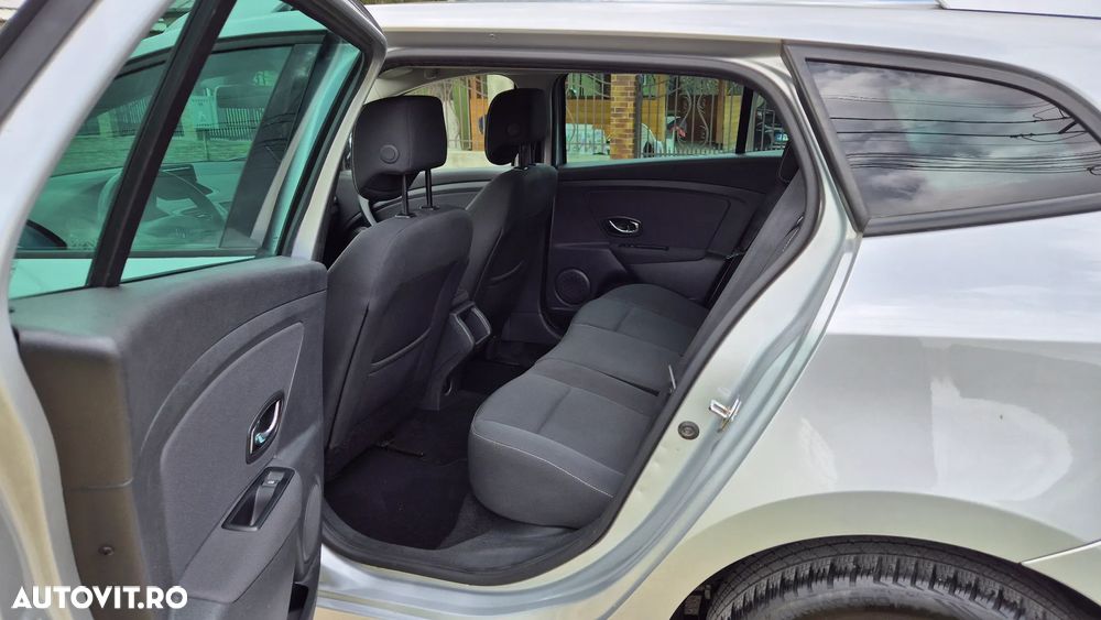 Renault Megane ENERGY dCi 110 Start & Stop Dynamique - 14