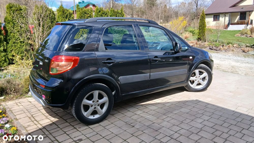 Suzuki SX4 - 16