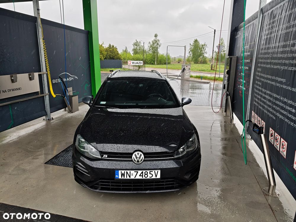 Volkswagen Golf - 5