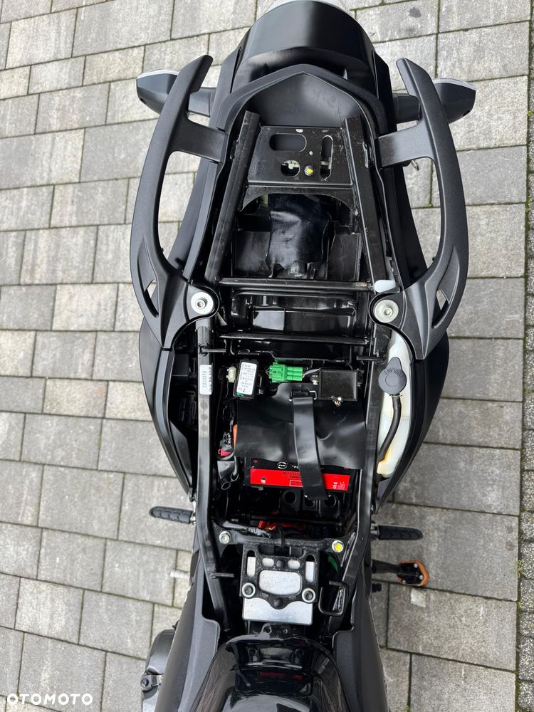 Honda Hornet - 24