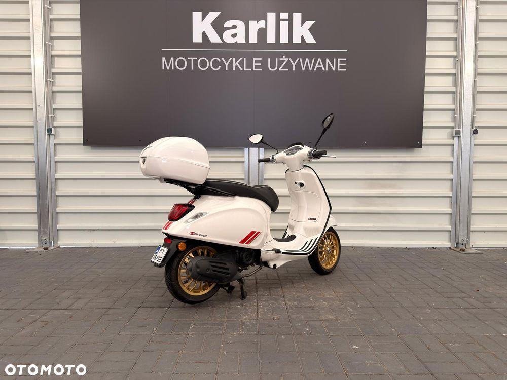 Piaggio Vespa - 3