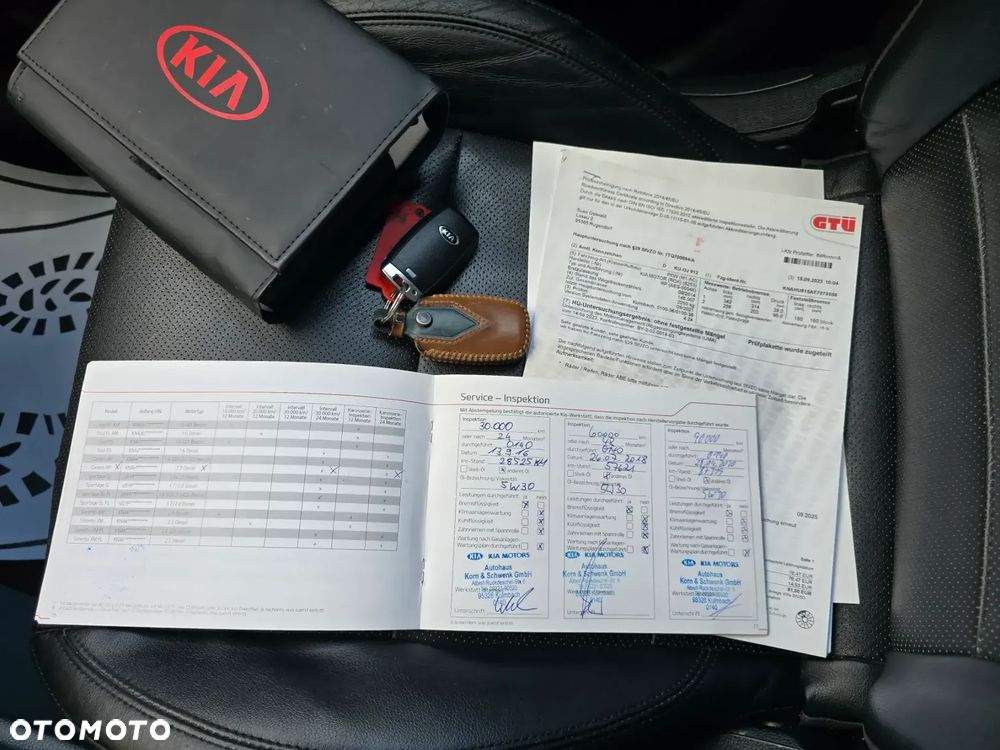 Kia Carens 1.7 CRDi Spirit - 38