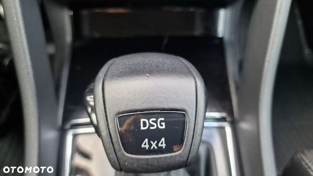 Skoda Karoq 2.0 TDI SCR 4x4 Ambition DSG - 38