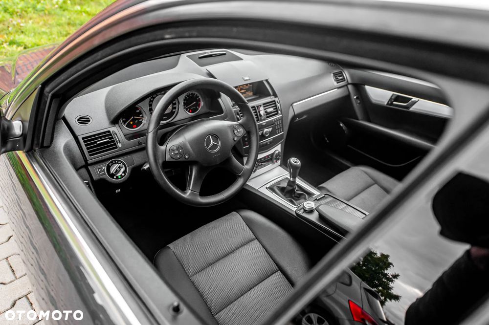 Mercedes-Benz Klasa C 200 Kompressor Avantgarde - 20