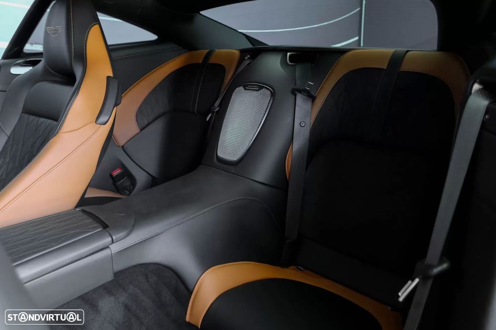 Aston Martin DB12 Coupé V8 Auto - 20