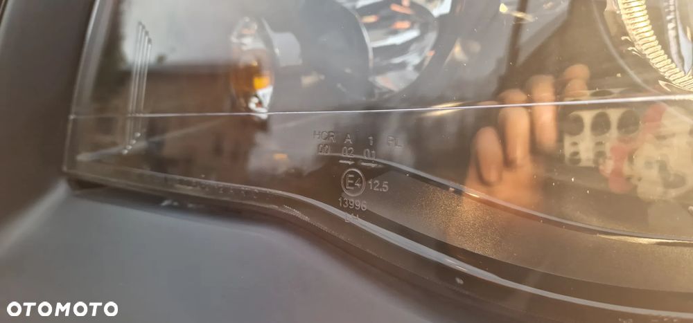 Dodge Grand Caravan - 33