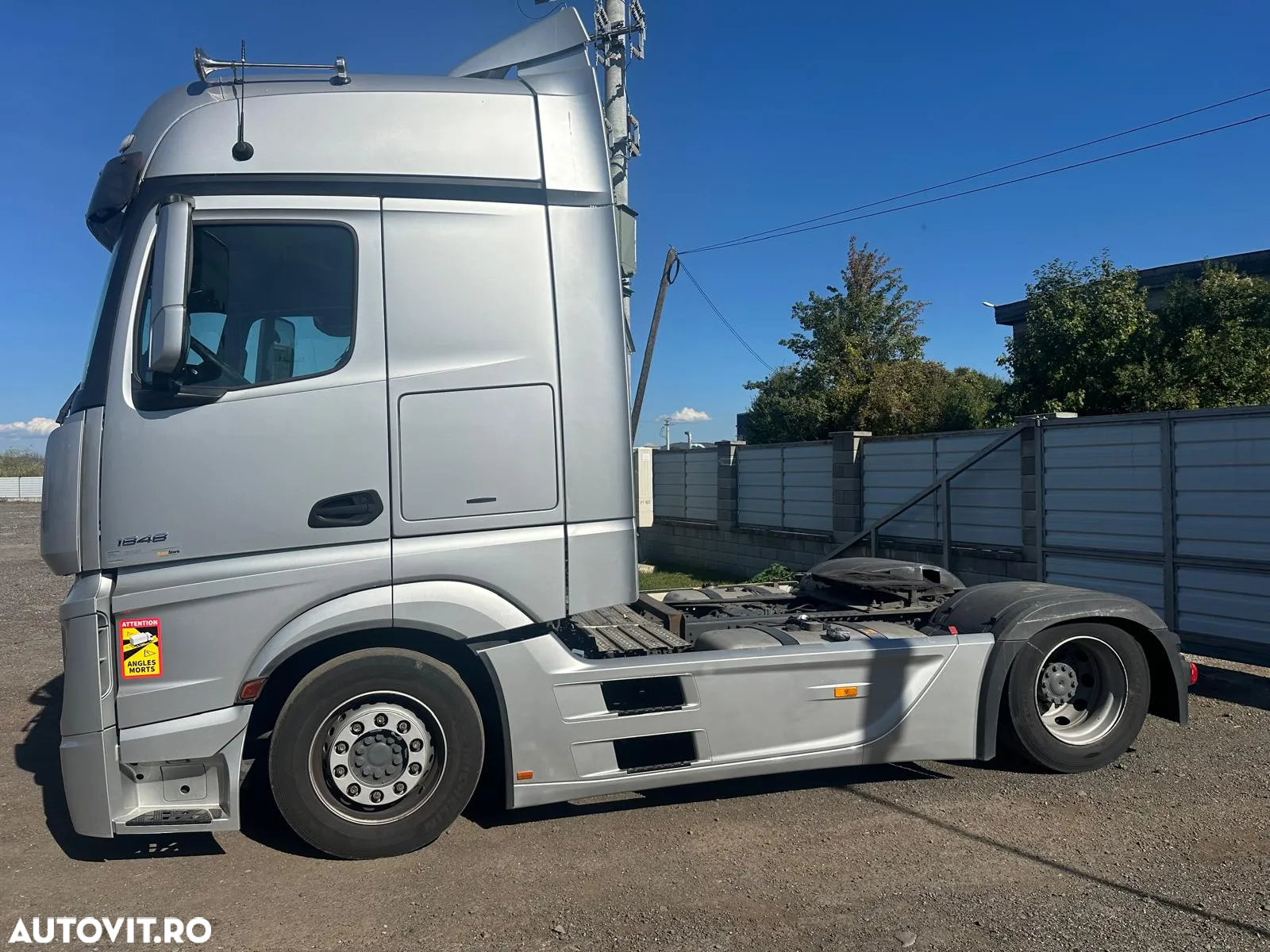 Mercedes-Benz ACTROS - 11