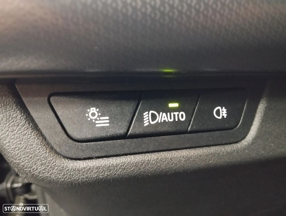 BMW 218 Active Tourer d Pack M Auto - 15