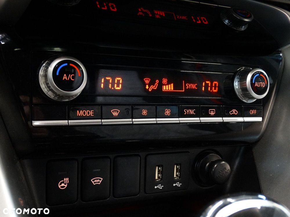 Mitsubishi Eclipse Cross - 24