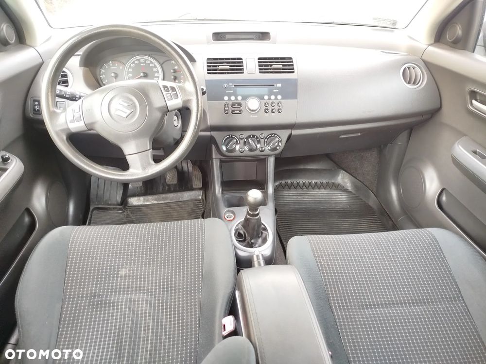 Suzuki Swift 1.3 Comfort - 8