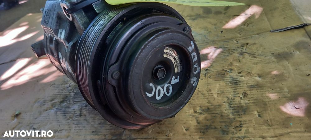 Compresor de clima Chrysler 300C 3.0 D 2007 - 4