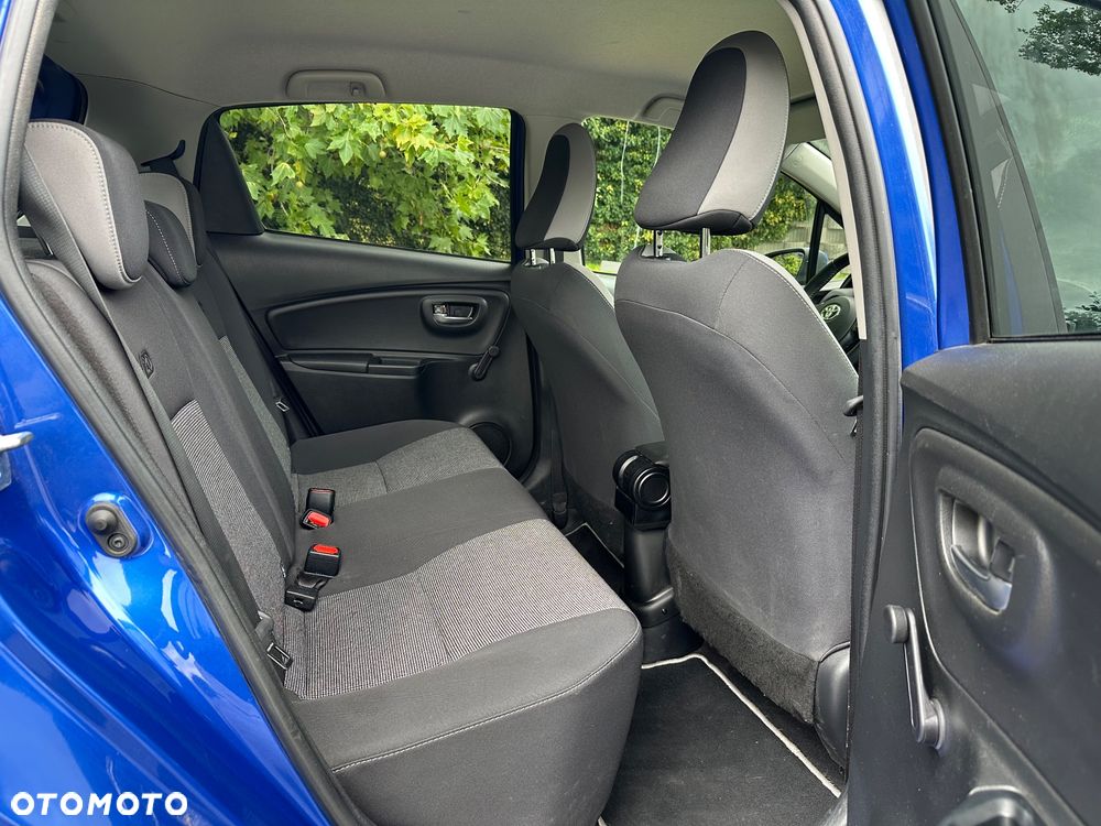 Toyota Yaris - 15