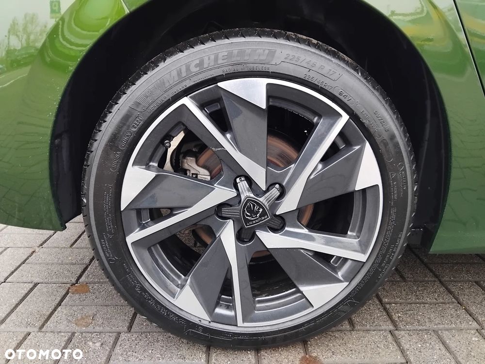 Peugeot 308 1.2 PureTech Allure S&S - 30
