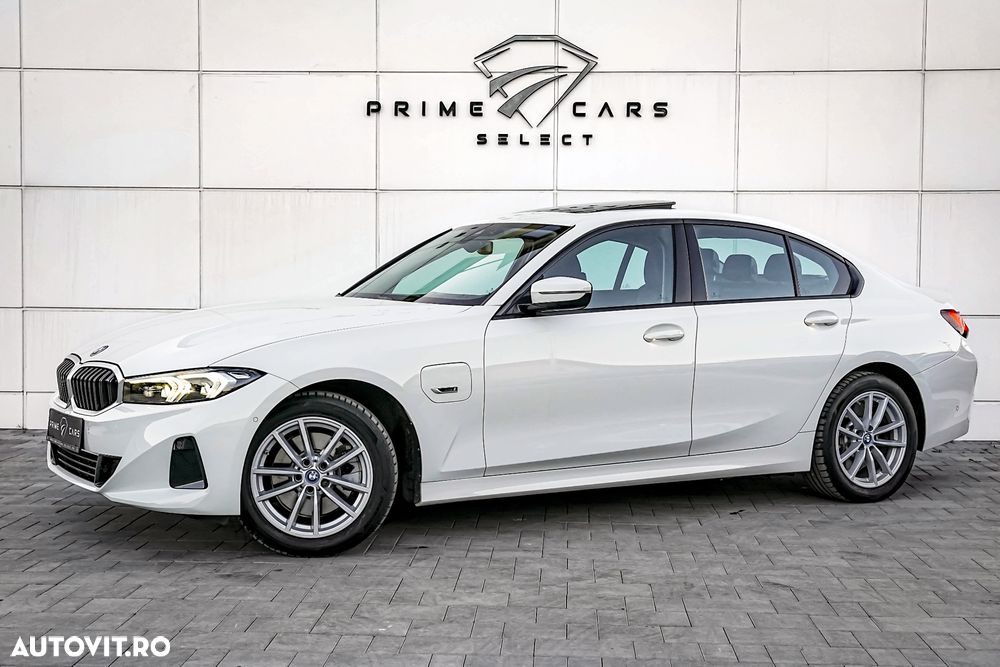 BMW Seria 3 320e Aut. Luxury Line - 25