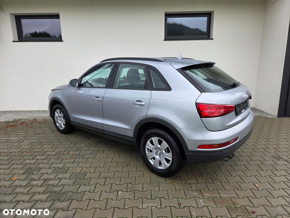 Audi Q3 - 18