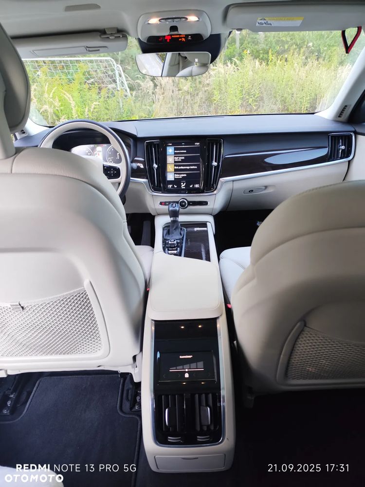 Volvo S90 T5 Geartronic Momentum Pro - 21