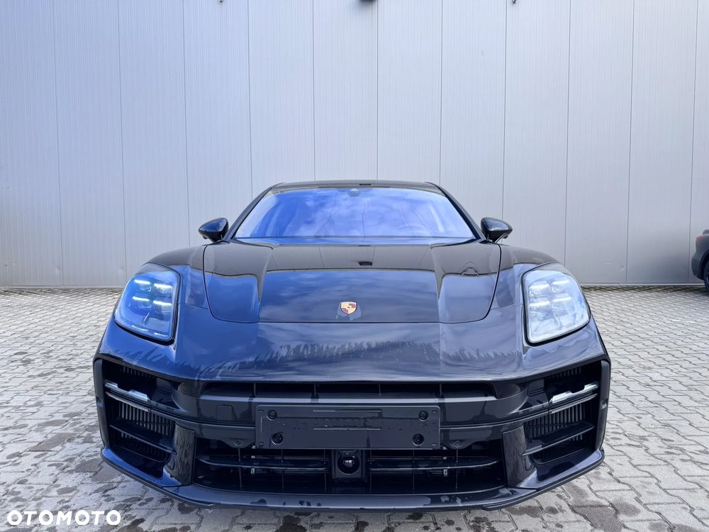 Porsche Panamera 4S E-Hybrid PHEV - 3