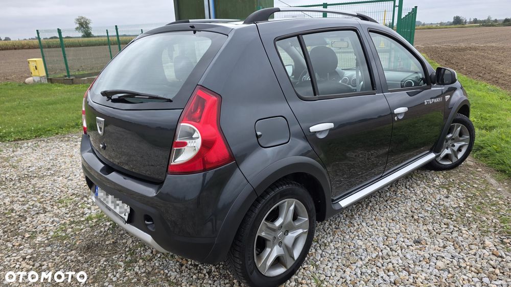 Dacia Sandero Stepway - 1