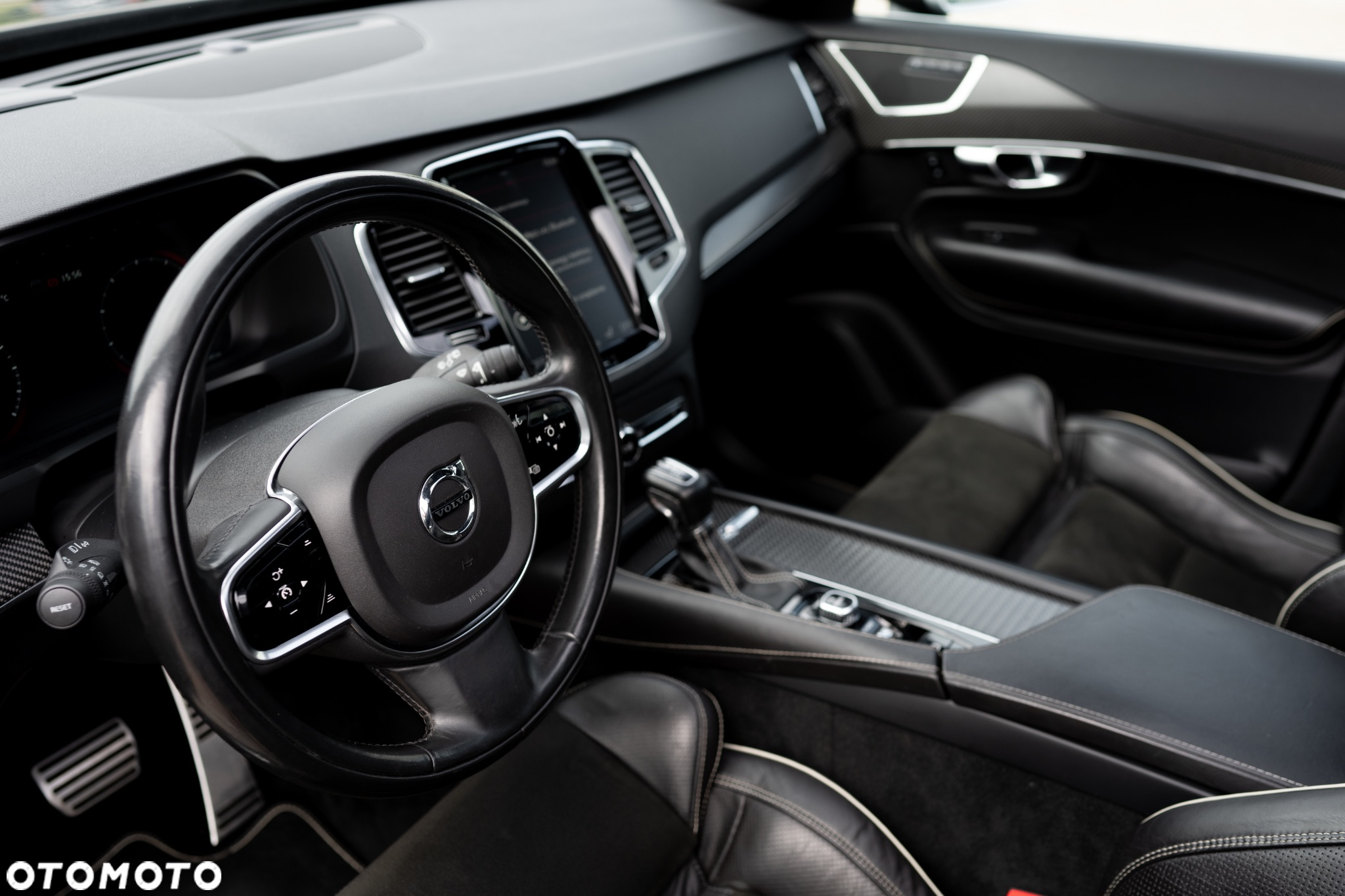 Volvo XC 90 T6 AWD R-Design 7os - 26
