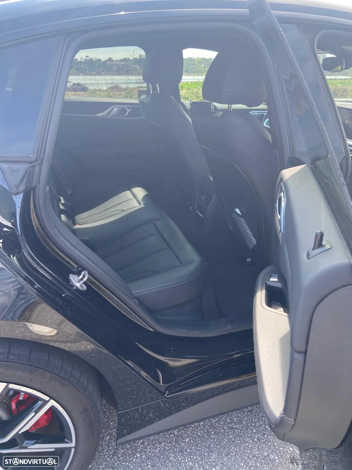 BMW i4 eDrive40 Pack Desportivo M - 16
