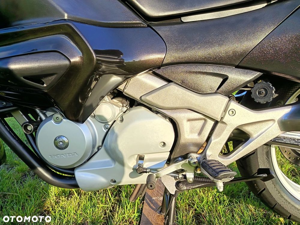 Honda NTV - 14
