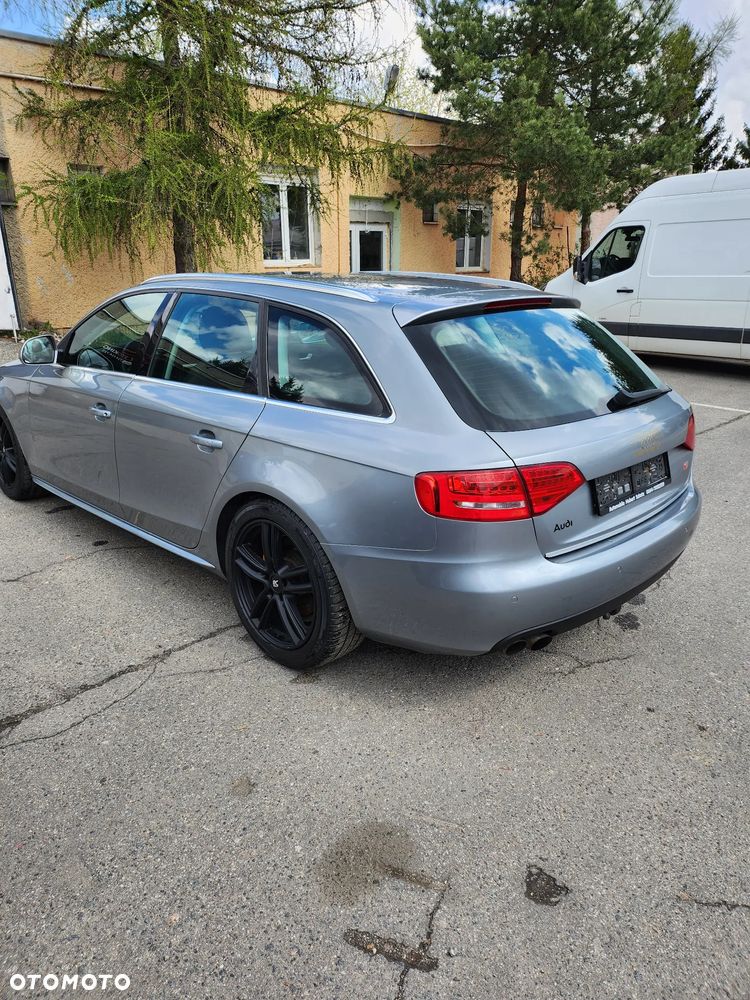Audi A4 Avant 2.0 TDI DPF S line Sportpaket (plus) - 3