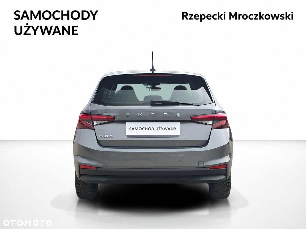 Skoda Fabia 1.0 TSI Selection DSG - 4