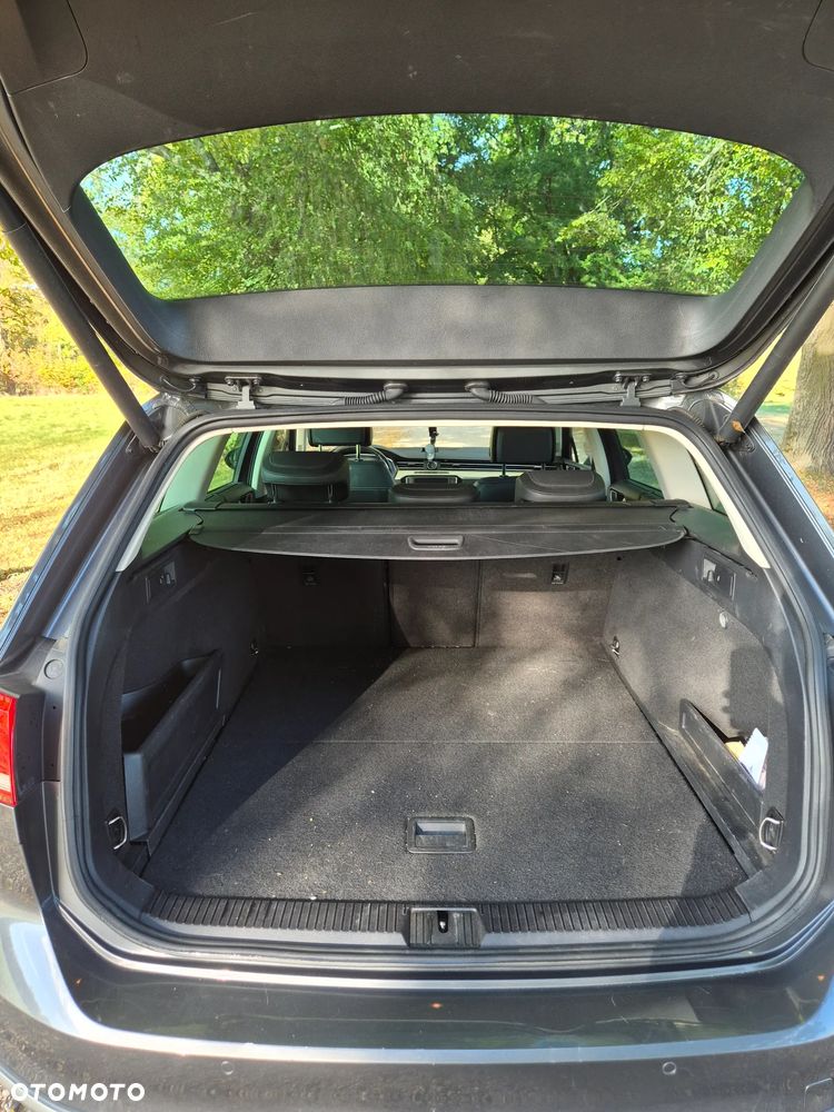 Volkswagen Passat 2.0 TDI Bi-Turbo BMT 4Mot Highline DSG - 15