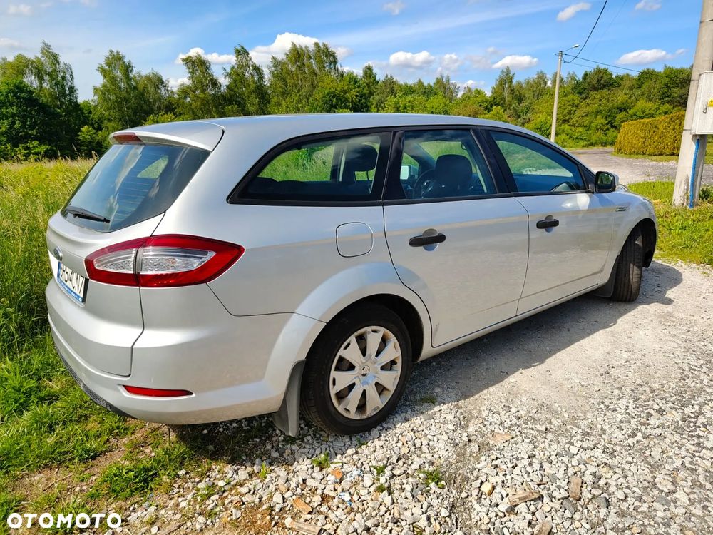 Ford Mondeo 1.6 TDCi Ambiente - 6
