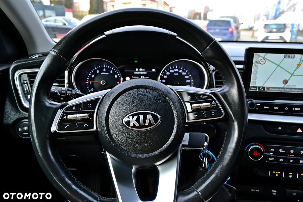 Kia XCeed 1.0 T-GDI OPF JBL SOUND EDITION - 17