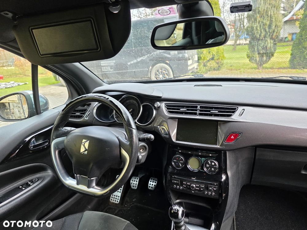 Citroën DS3 1.6 THP SportChic - 10