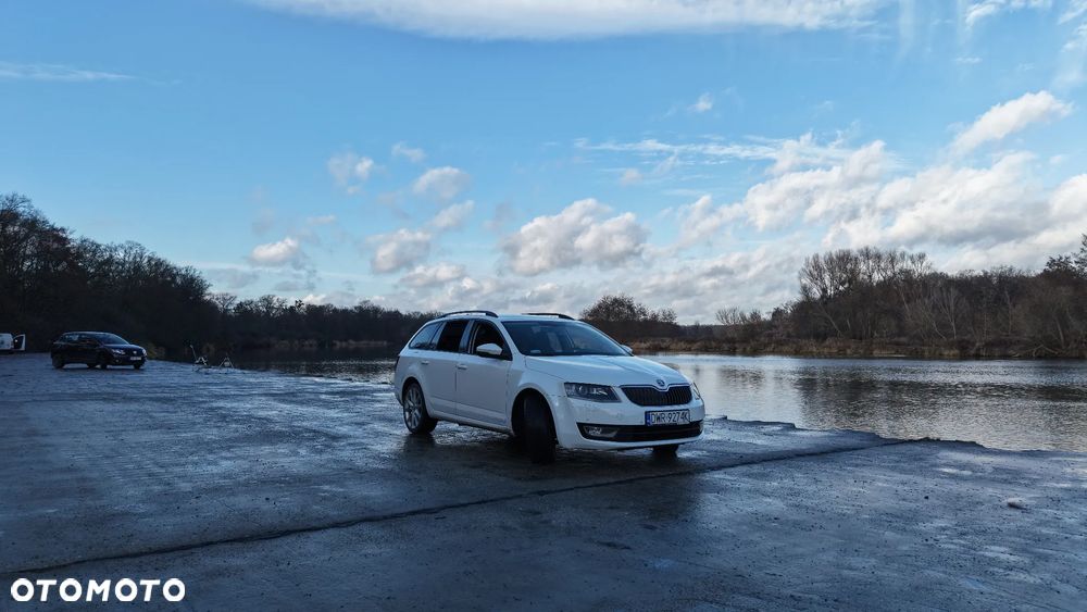 Skoda Octavia 2.0 TDI 4x4 Style - 4