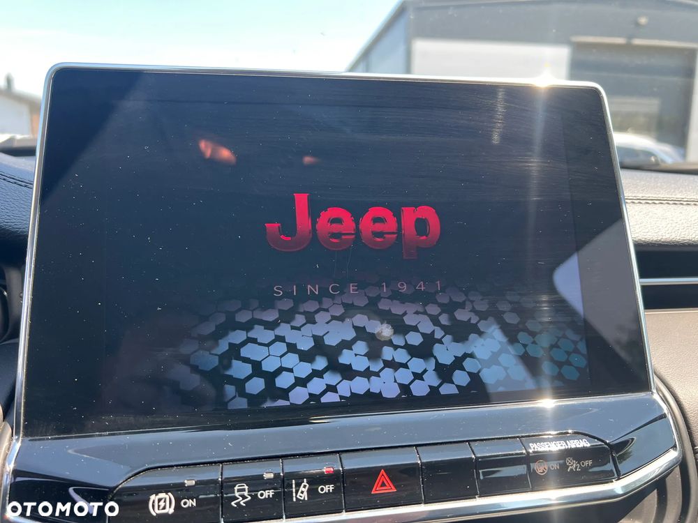 Jeep Compass - 14