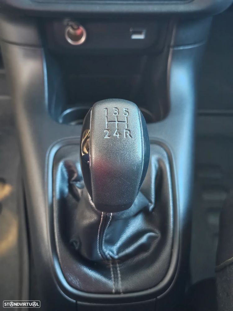 Citroën C3 Pure Tech Feel - 23