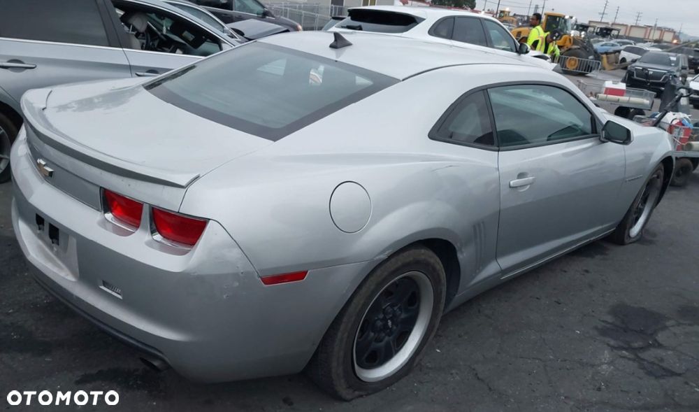 Chevrolet Camaro - 27