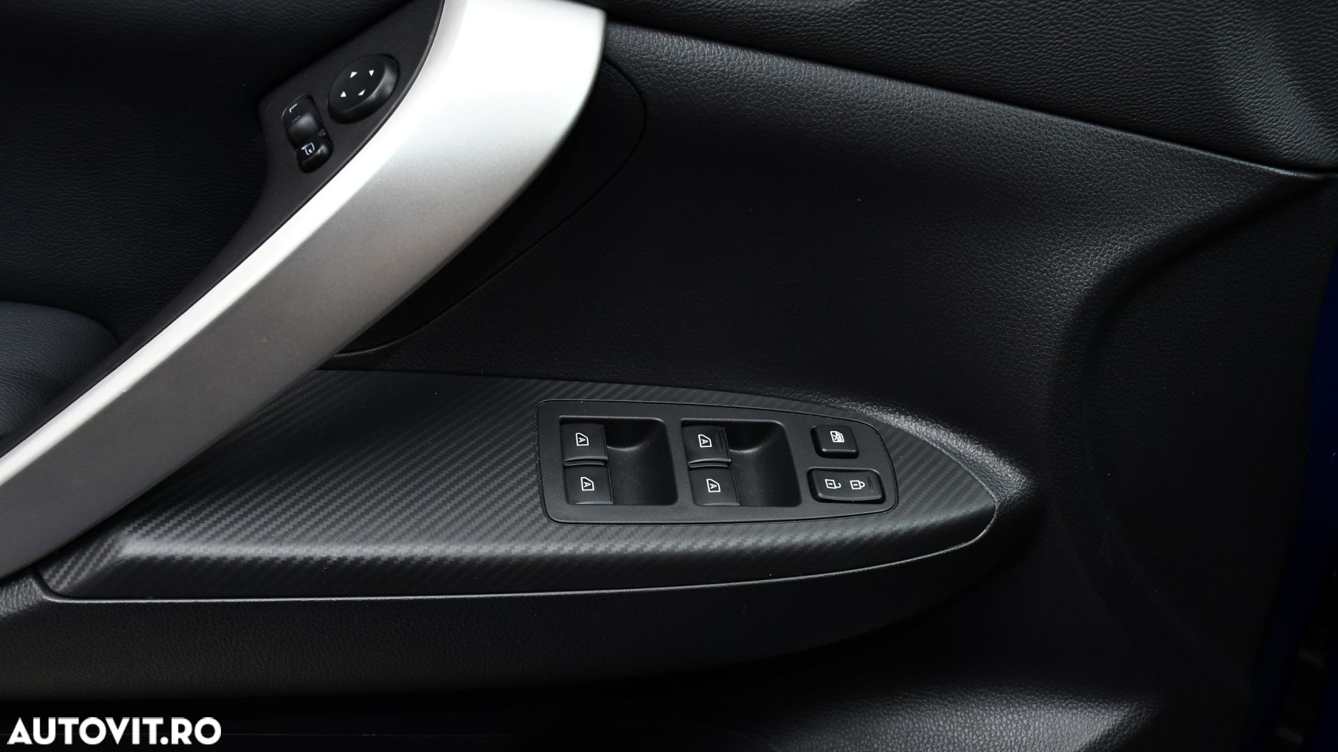 Mitsubishi Eclipse-Cross Plug-In Hybrid 4WD Intro Edition - 19